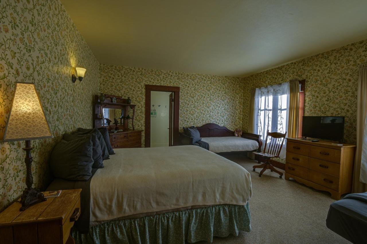 The Captains Quarters Fort Bragg Buitenkant foto