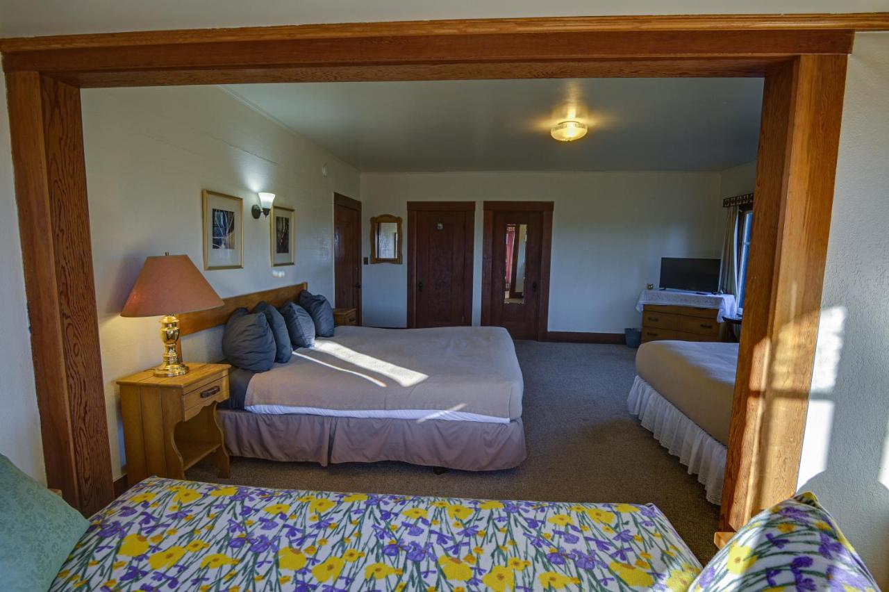 The Captains Quarters Fort Bragg Buitenkant foto