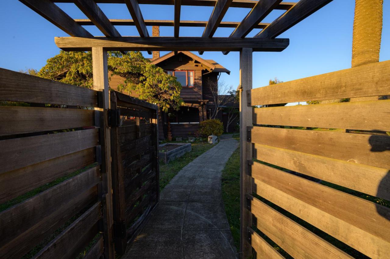 The Captains Quarters Fort Bragg Buitenkant foto